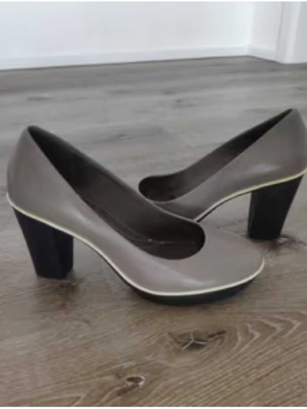 Camper Leather Block Heel Size 39